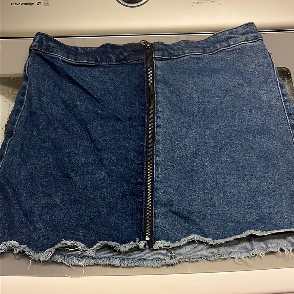 Two-Tone Denim Zipper Skirt
